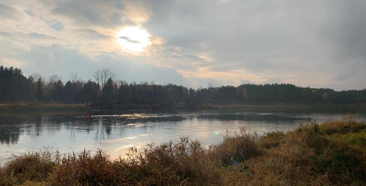 Dom Pod Sosnami Vila Rzewnie Exterior foto