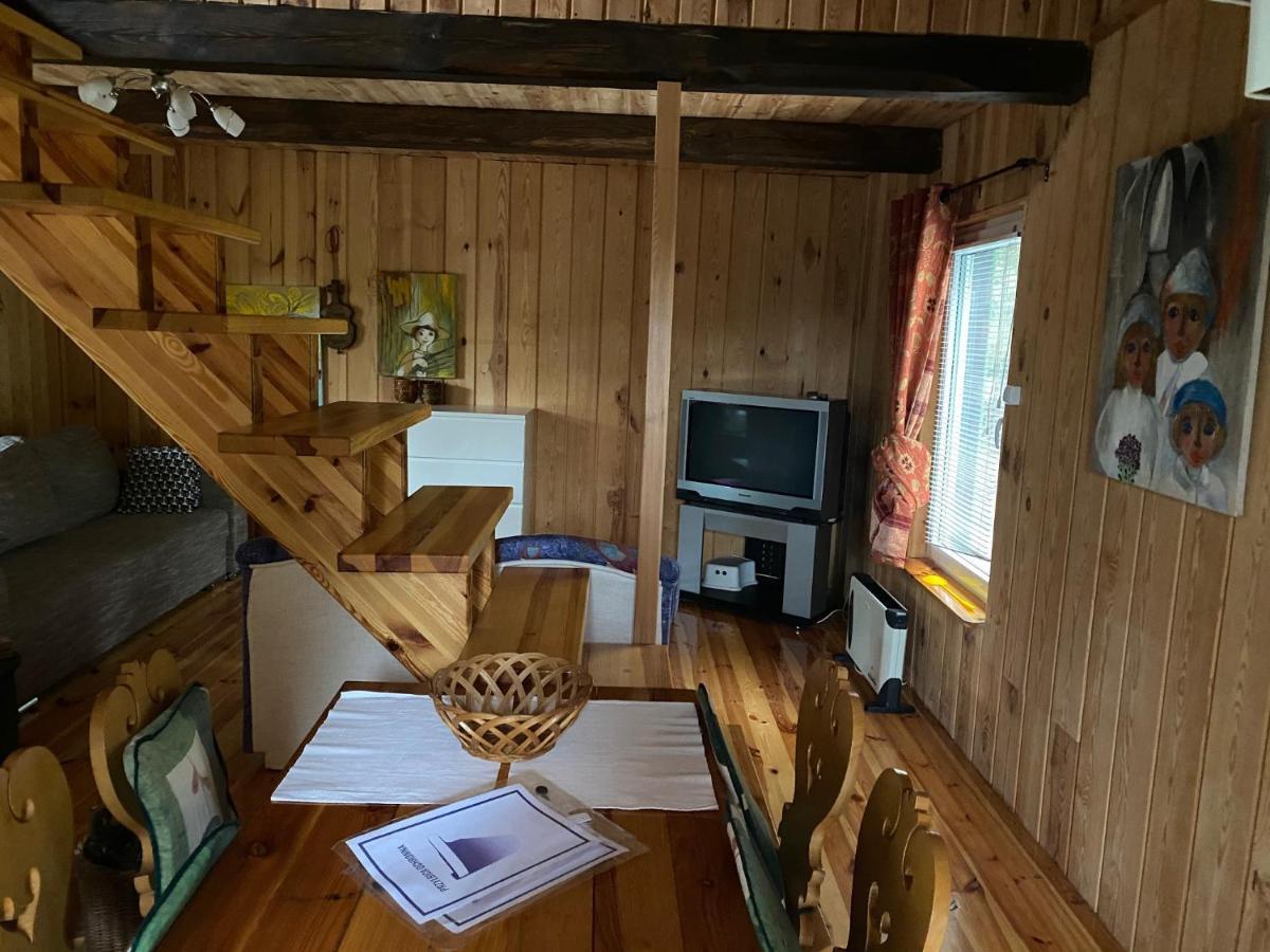 Dom Pod Sosnami Vila Rzewnie Exterior foto
